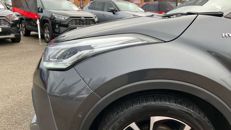 Toyota C-HR 1.8 Hybrid Design 5dr CVT Hybrid Hatchback